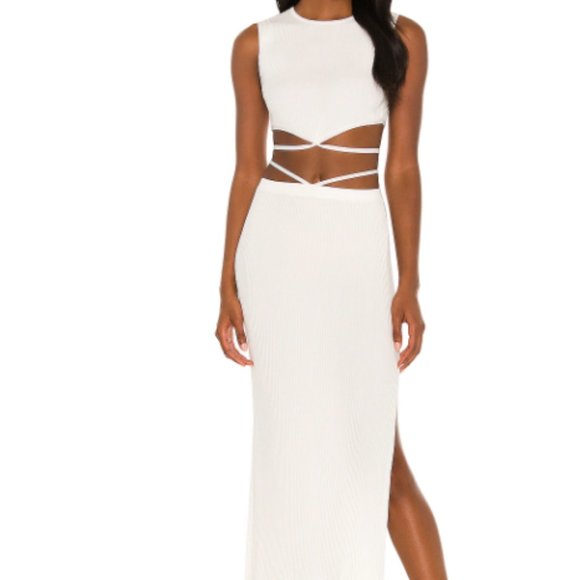 Devon Windsor White Set Top and Skirt